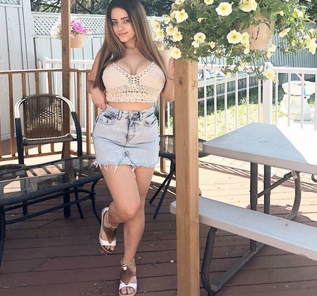 Maria Sharrad hd model galleries