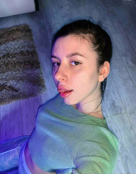 sunnyjully actress photos