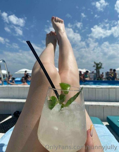 sunnyjully model adult images