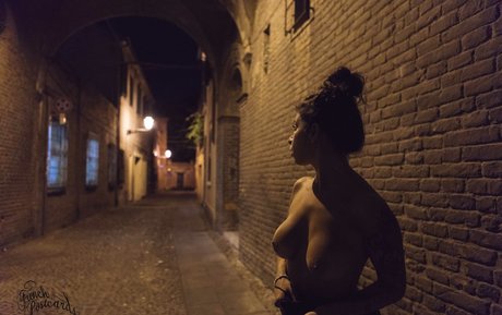 Sara Noli perfect model img