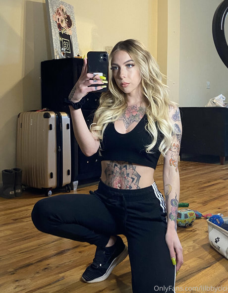 itscassidyluxe nice actress img