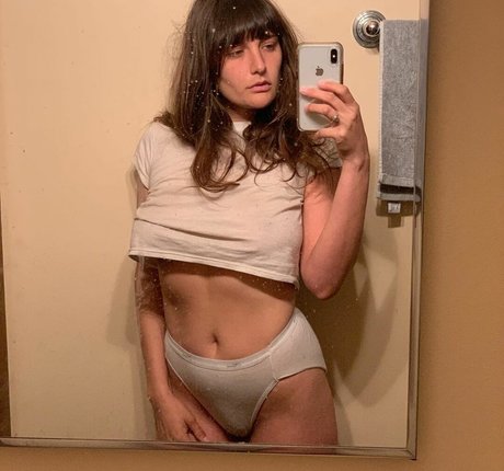 Planetsleaze porn actress pics