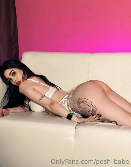 posh babe art actress photos