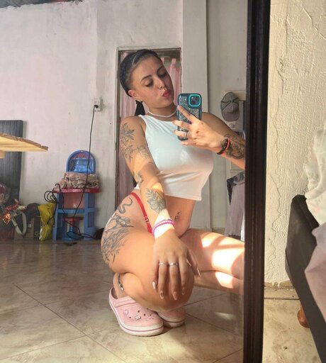 theuniqueonly free model pic