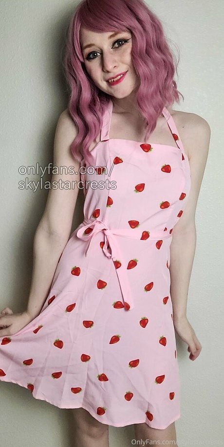 skylastarcrests free actress picture