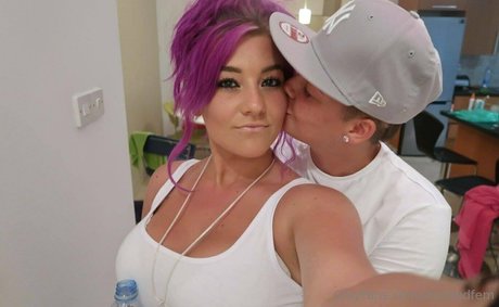 reallesbiansx beautiful actress picture