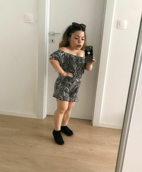 PowerpuffDoll model erotic pics