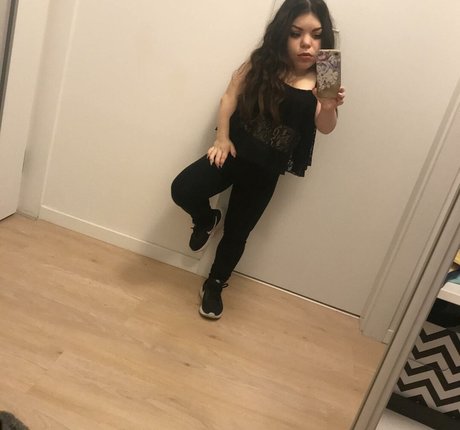 PowerpuffDoll model beautiful gallery