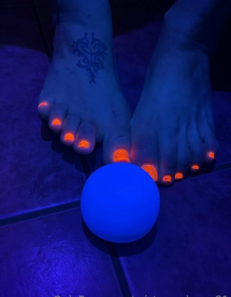 mistresscherry81 pretty pornstar pic