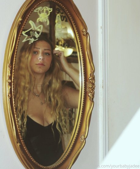 itsjadeblack nude actress photo