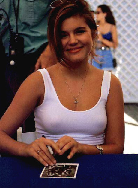 Tiffani Thiessen top star pics