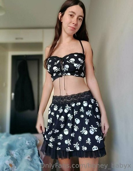 slim onlyfans sexy pictures