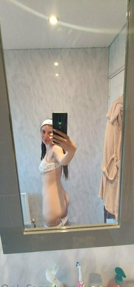 honey babyx nudes actress pic