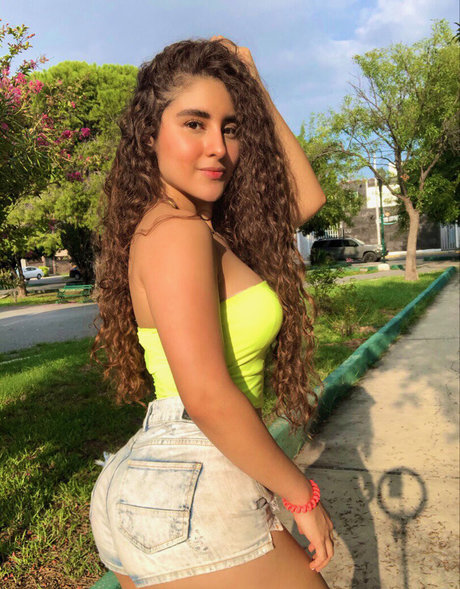 Sassi Zavala pornstar art img