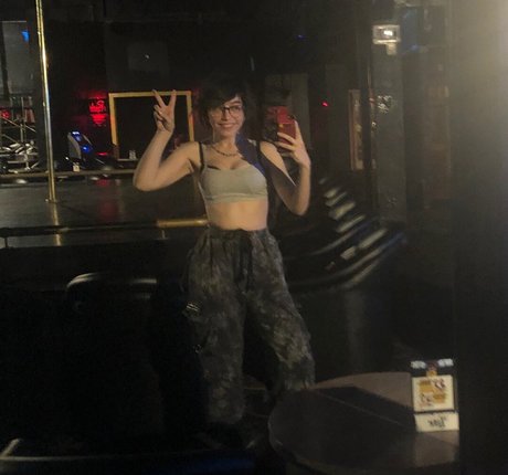 leez_____ naked pornstar pictures