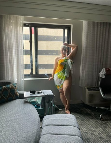 ryleerabbit hd pornstar image