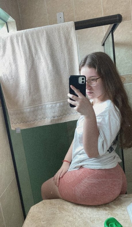 Julihcsgo hot star image