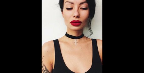 Alesya Vidnova Pena model hot images