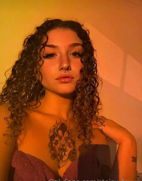 steisy foxxx naked model image