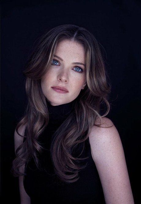 Meghann Fahy model high quality gallery