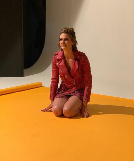 Stana Katic best star galleries