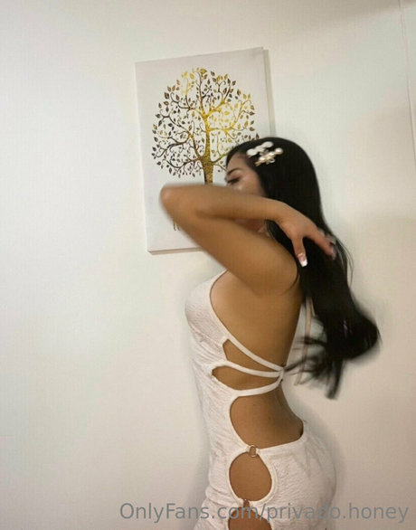 privado honey sexy pornstar img