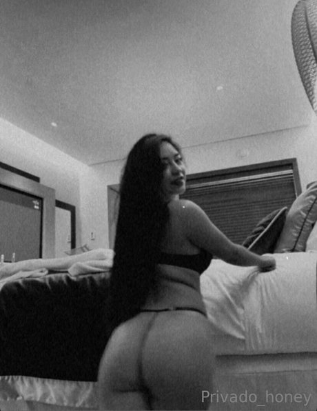 privado honey beautiful model galleries