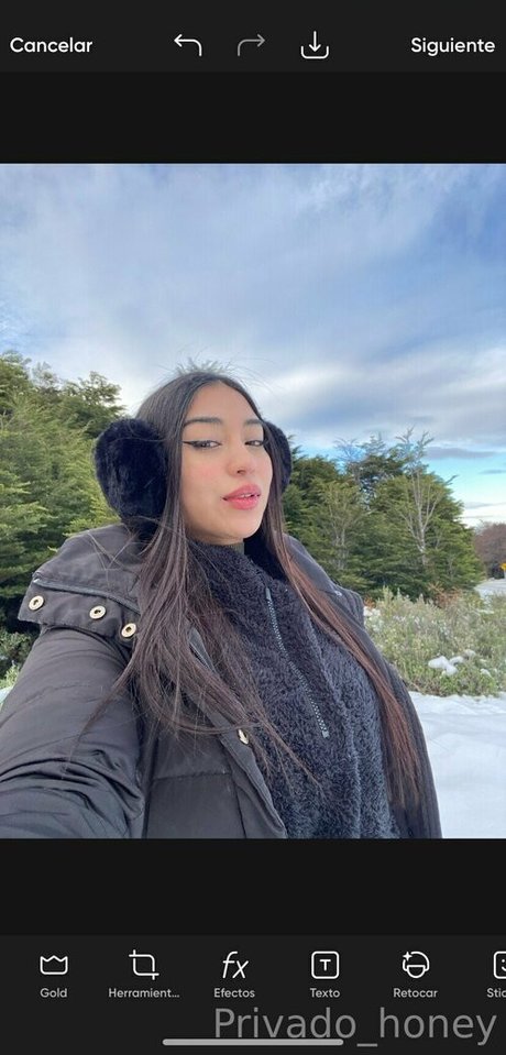 privado honey model pornographic gallery