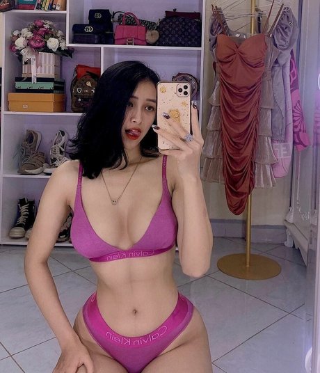 Kieu Oanh beautiful model archive