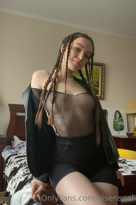 visensual beautiful actress images