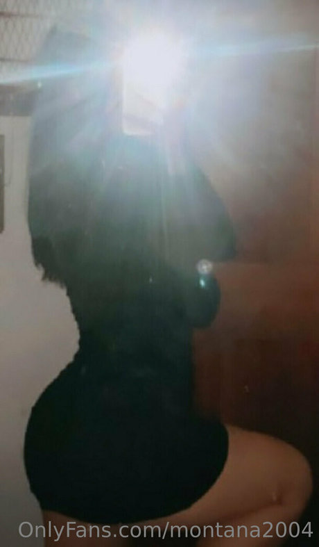 montana2004 nude star img