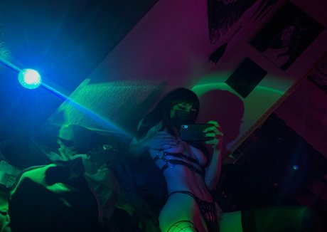 sthenobites model hd pic