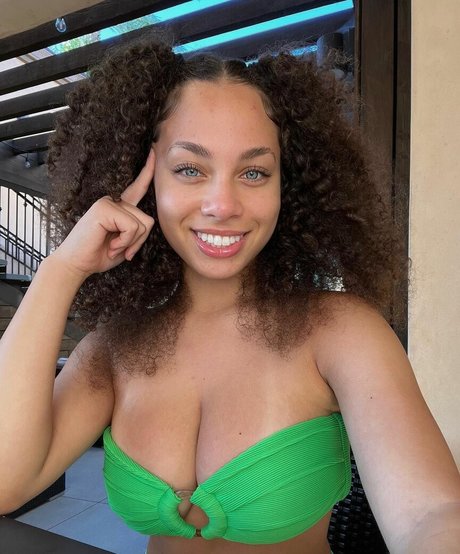 Jada Durroh sexy pornstar archive