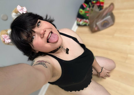 beccamydarling beautiful actress pic