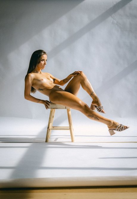 dgyspy model hot pictures