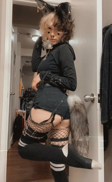 Quarlx pornstar art image