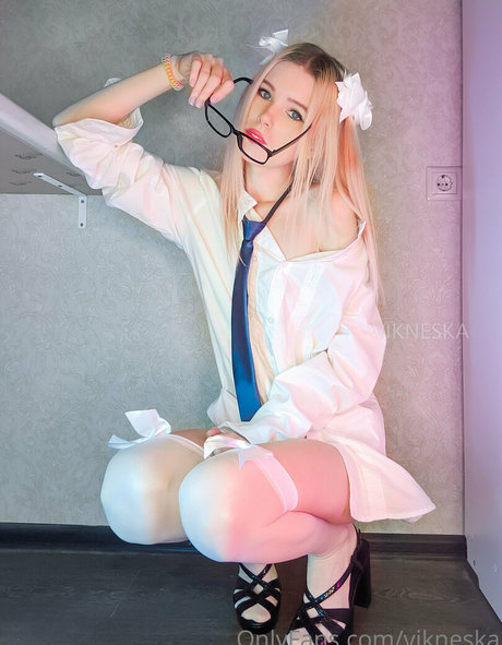 Vikneska best actress img