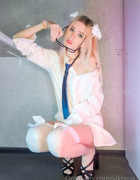 Vikneska xxx model images