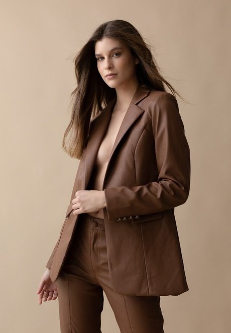 Dana Solomon nudes actress pictures