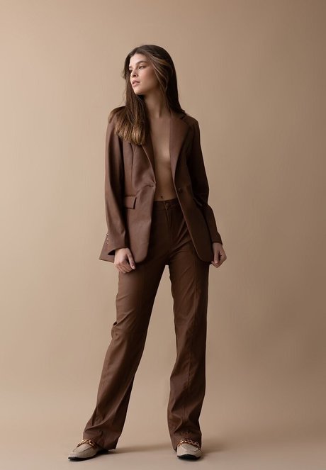 Dana Solomon nudes model picture