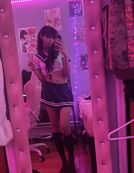 Elfevy exclusive pornstar archive