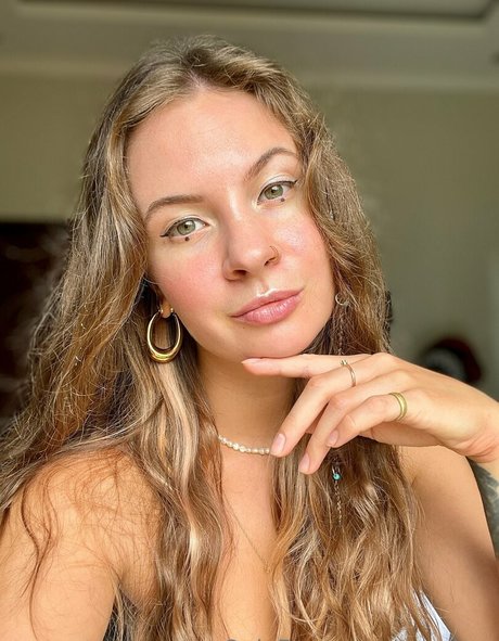 anapuru model beautiful images