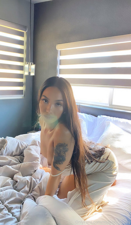 wetaja pornstar beautiful pictures