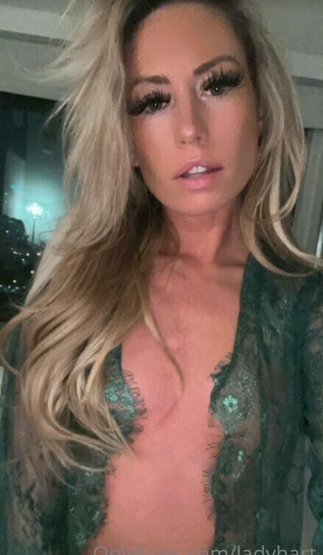 ladyhart model porn photo