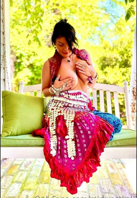 midwestkali sexy model images