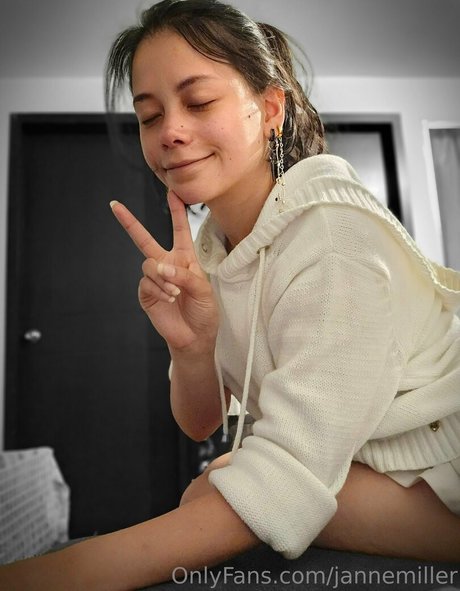 jannemiller adult model galleries