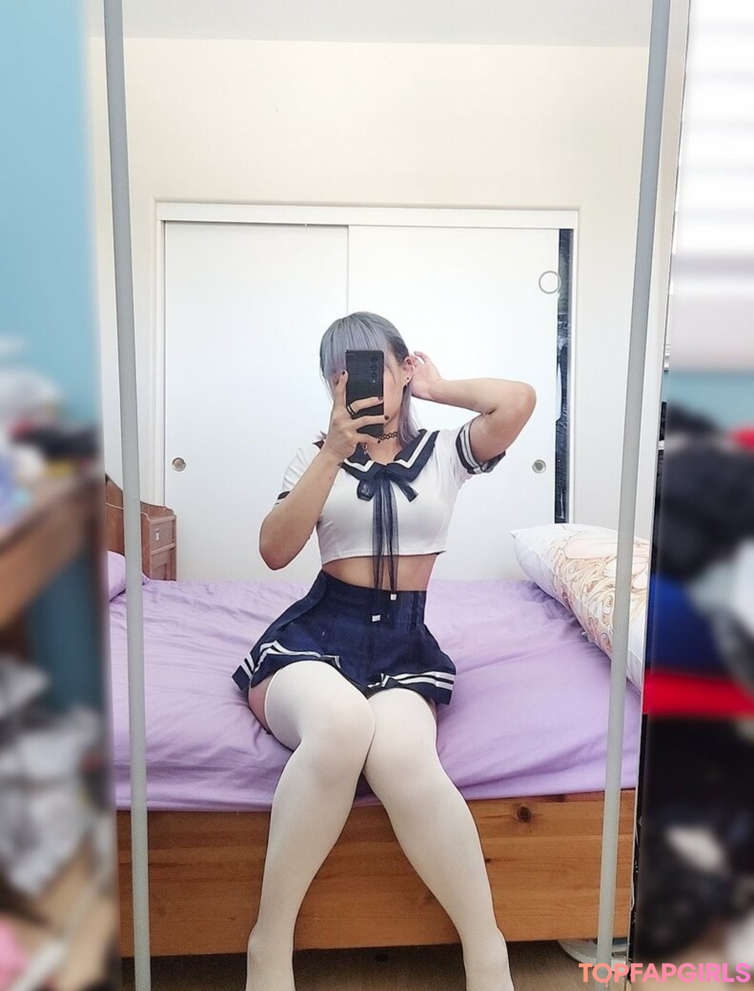 Emucchi Fansly hot pornstar photo