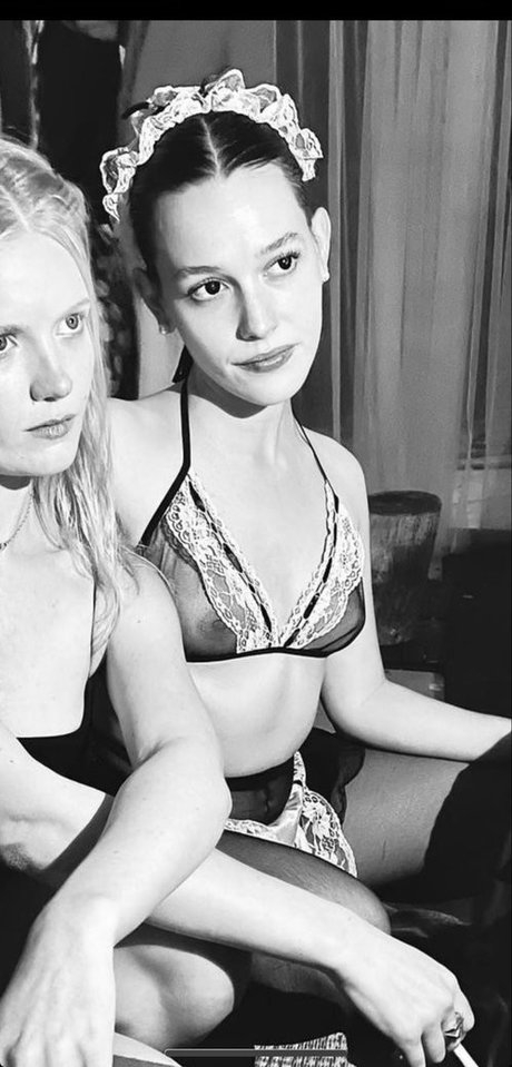 Victoria Pedretti star porn img