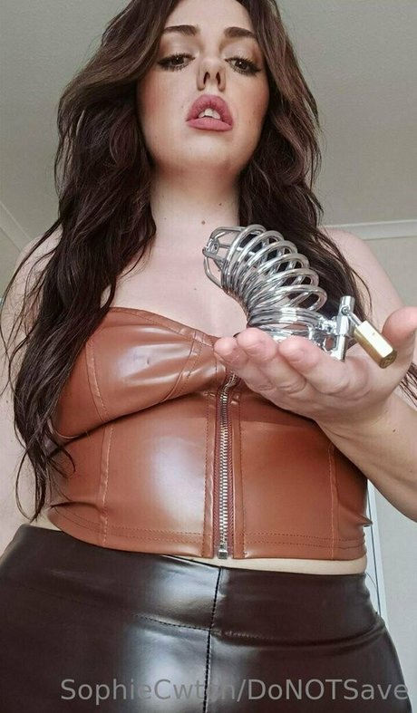 sophiecwtch star sexy pic