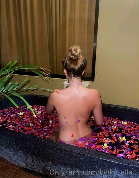 kinky ella1 star pretty gallery